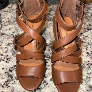 Women's Strappy Brown Leather-Look wedges(heels)